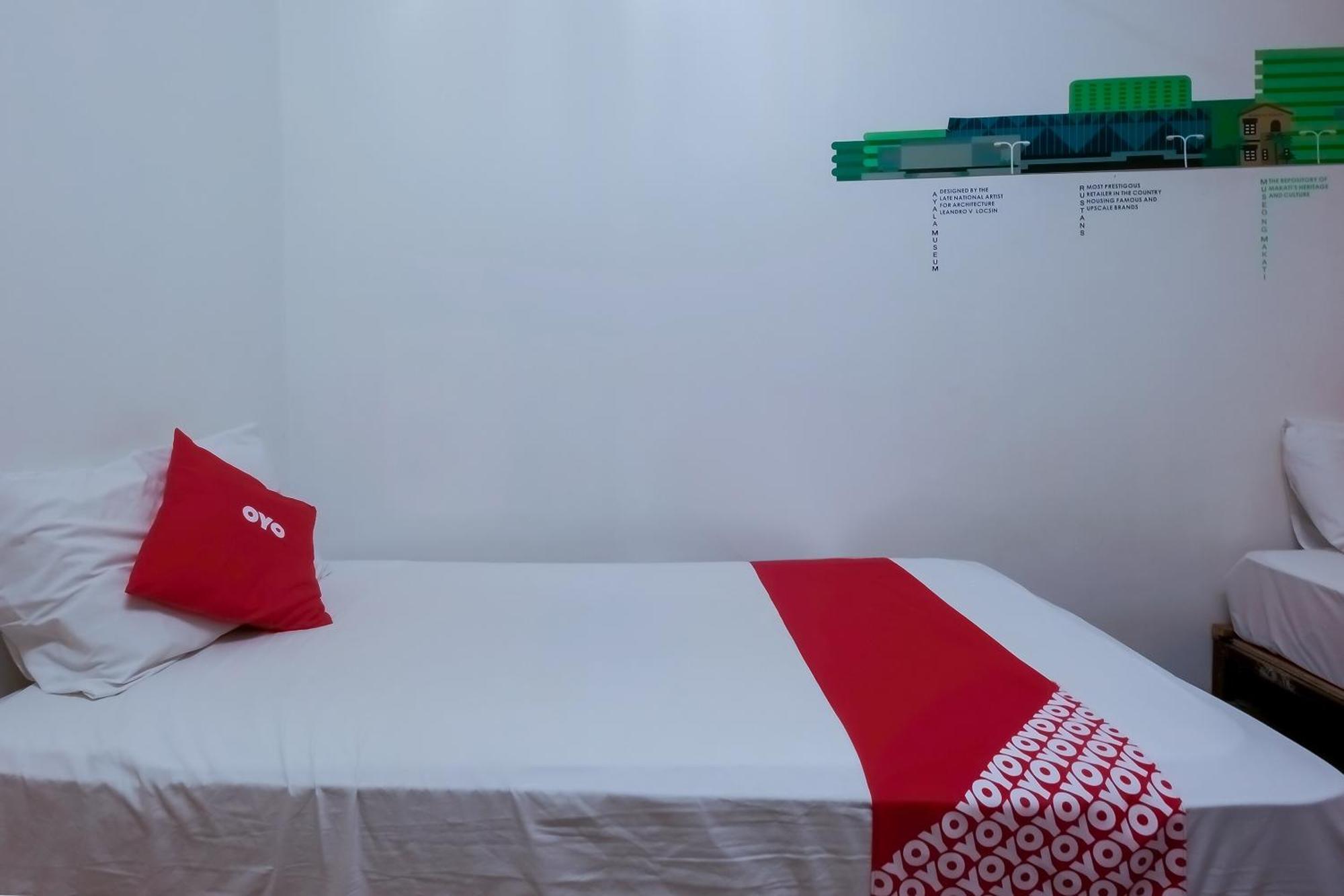 Spot On Junction Hostel Макати Экстерьер фото